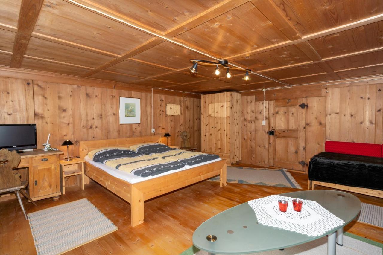 شقة Haus Holzwurm Raggal المظهر الخارجي الصورة